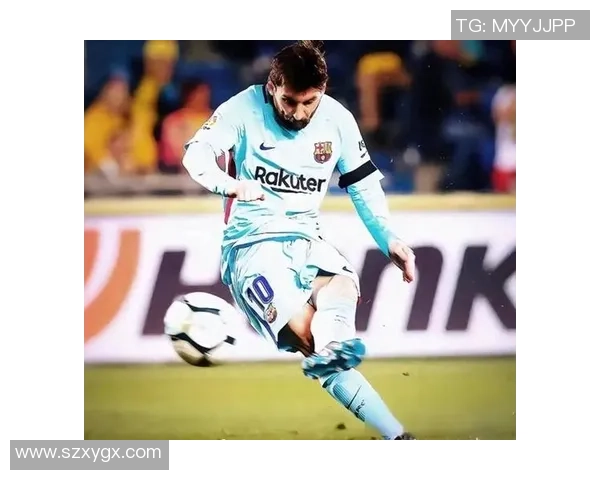 海胆头足球明星的传奇人生与绿茵场上的精彩瞬间