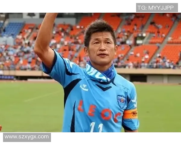 死鱼眼足球明星的传奇人生与背后不为人知的故事揭秘